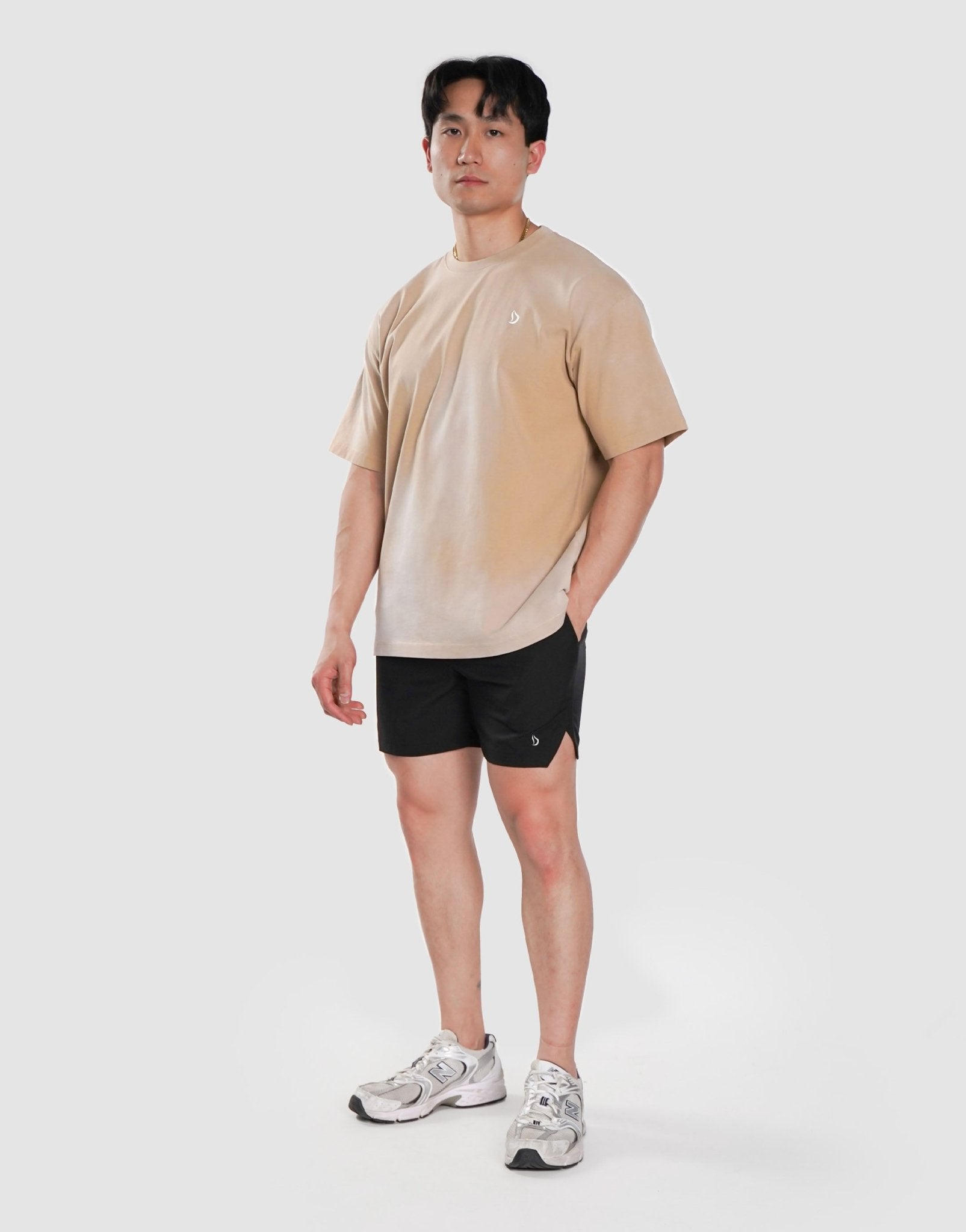#color_Tan
